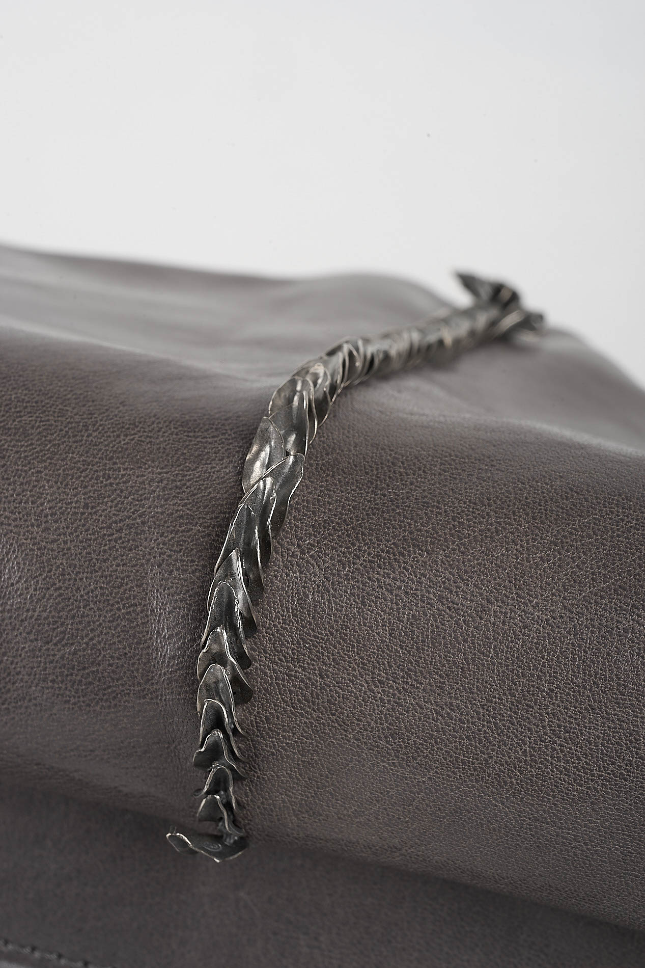 daniele basta leather and silver bags - DETAIL 2